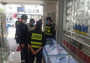 惠南輔警項目隊員抓獲行竊女子