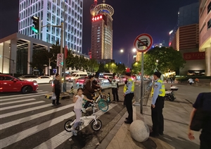 國慶假期堅值守 助力護(hù)航保平安 —宗保公司員工參與國慶安保工作