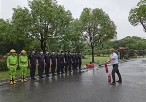 開展消防處置演練 筑牢消防安全防線—宗保公司駐市委黨校項(xiàng)目開展
